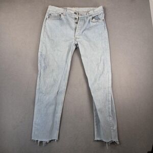 Vintage Levis 501 Jeans Mens 32x28‎ Light Wash Made in USA Raw Hem Tag 36x32